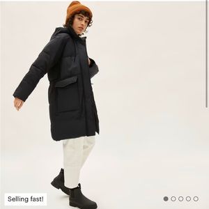 SOLD—- Everlane ReNew Long Puffer